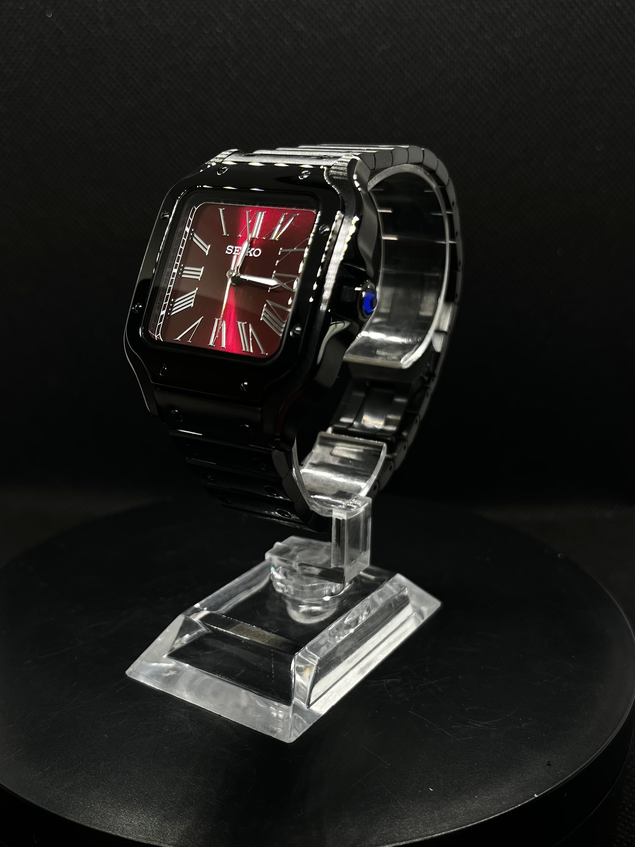 La Square – Noir & Violet