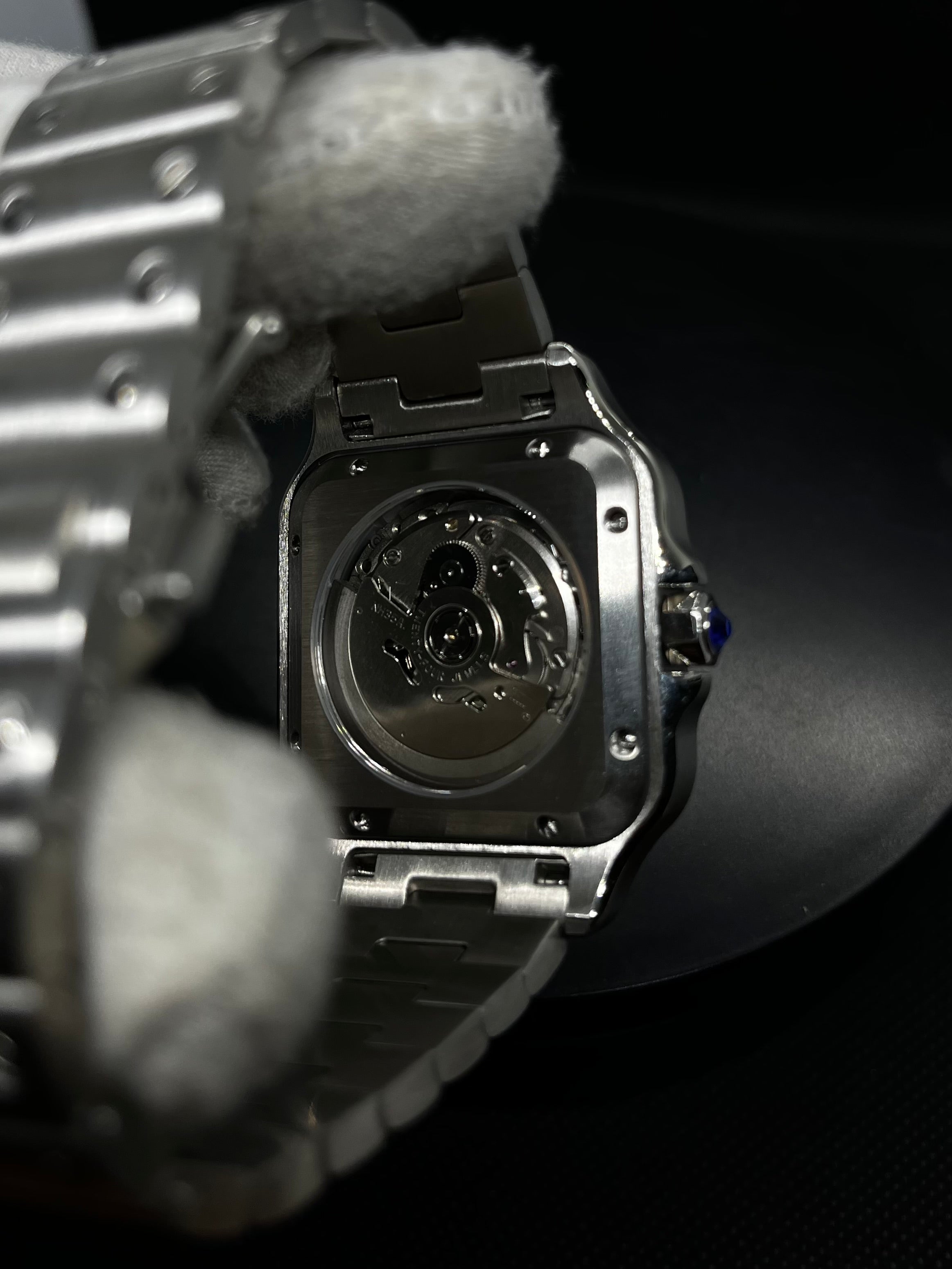 Square – Acier & Noir