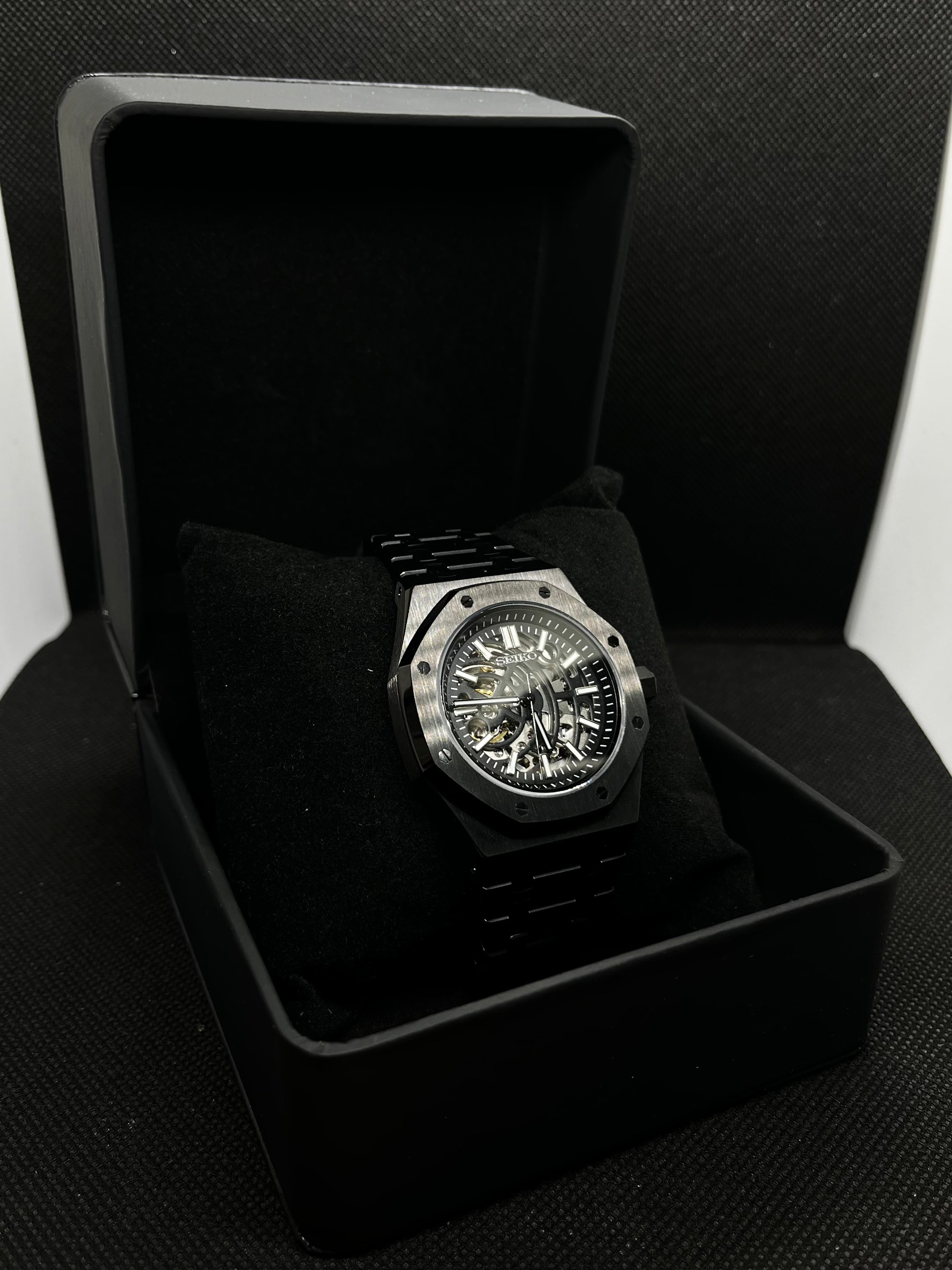 Royal Oak – Skeleton Full Black
