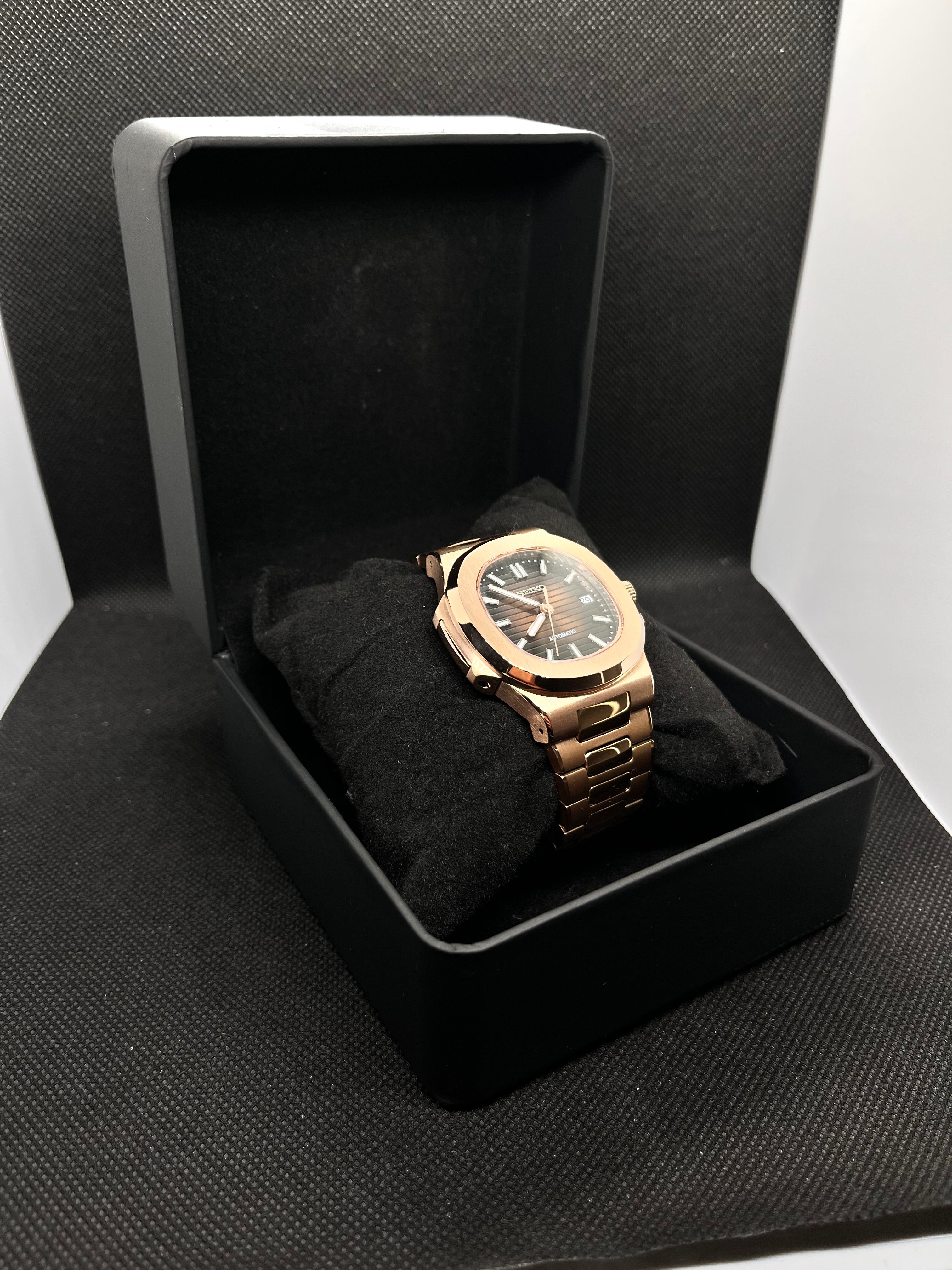 Nautilus – Or Rose Noir