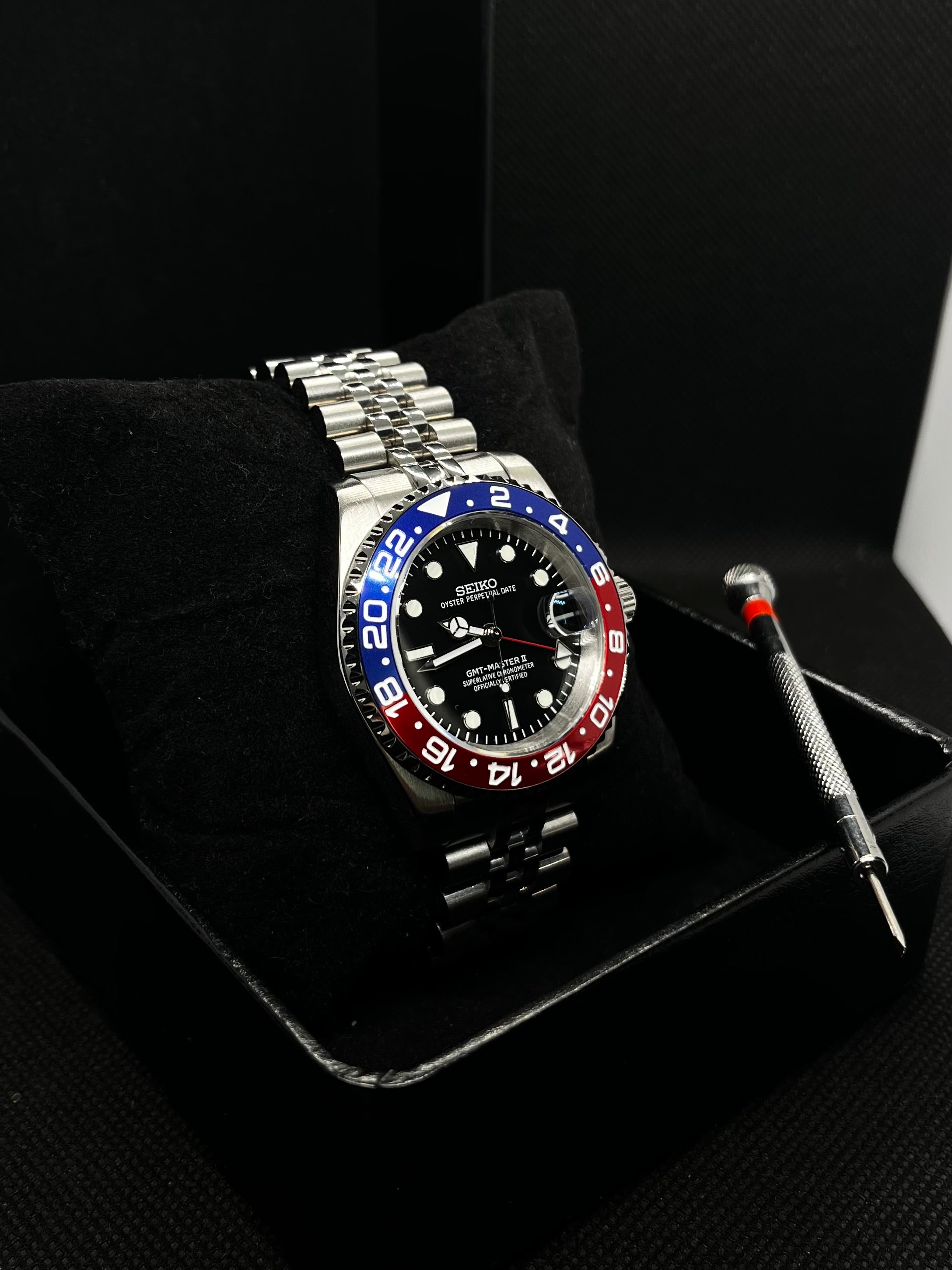 GMT Master – Bleu & Rouge (Pepsi)