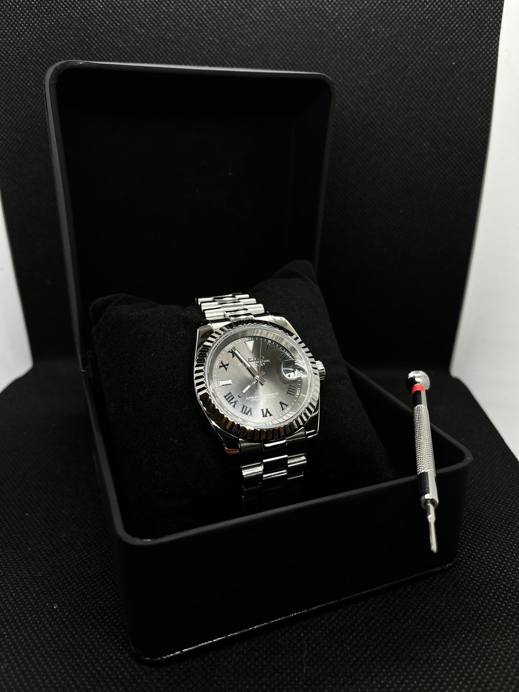 Datejust – Gris Rhodium (Chiffres Romains)
