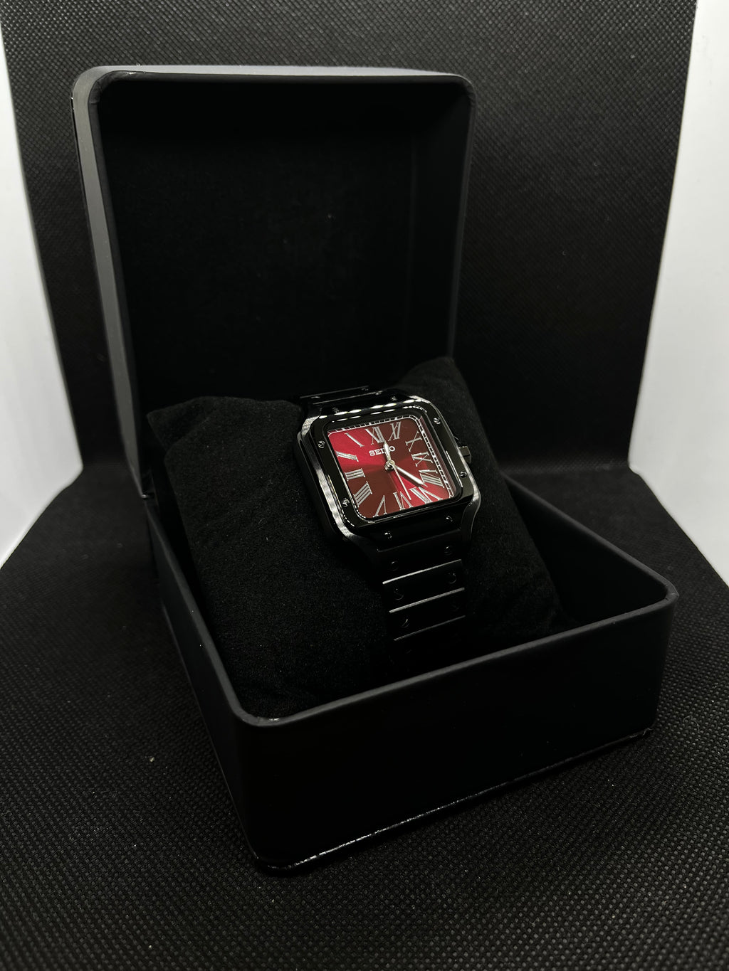 La Square – Noir & Violet